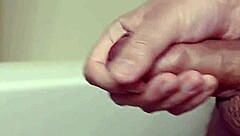 Solo masturbation with a slow motion twist: Amateurs only