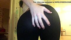 Teen achieves orgasmic pleasure with amateurs