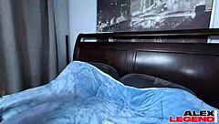 Blonde Beauty Skylar Snow Gets Creampied