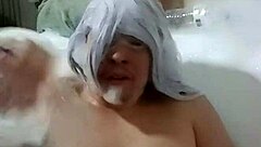 Is Cyno Enjoying His Bubble Bath?