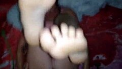 i strip outdoors as milf and get cum after walk