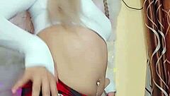 Rica Blanca Transexual Jalando Polla!