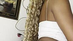 Young Brazilian Vicky Menage Twerks Seductively With Her Big Natural Tits And Sexy Ass