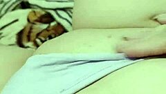 I like to masturbate in the morning before university