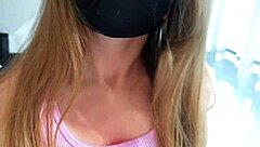 Nice sports, sexy lady! That’s how I like it!