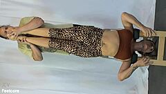 Hiring manager tests lifeguard's soles in feet fetish session