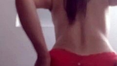 Mature Colombian woman shares dirty talk in first-time amateur encounter