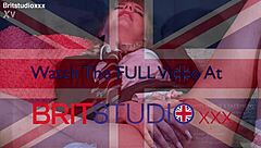 Young college babe in school uniform masturbates asynchronously