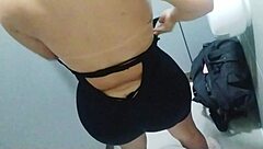 i filmed a sexy curvy latina in the gym bathroom