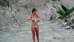 Soap bubbles outdoor adventure turns into a naked mature milf showcase. Watch her shine!