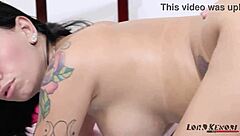 Morena Peituda Can't Resist Dick In Pussy During Massage