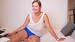 Flexible babe masturbates on soft couch, wanna join?