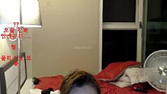 야, 베이글 수 지금 찢어진 옷으로 유혹해