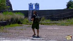 i cum on outdoor cave babe