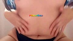 Hot Argentine babe shares her intimate pack and video