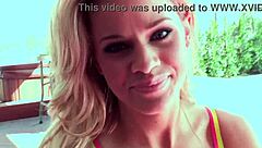 Nikki Hearts and Jessa Rhodes lez out by the pool?