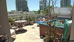 Horny Amateur Gets Big Facial