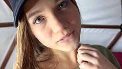 estoy caliente y me follo a mi hermanastro