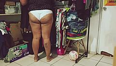 Gordita doing cleaning in the room, a spicy Mexican scene