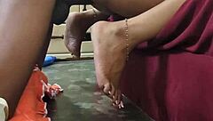 hot twerking babe with big ass