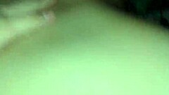 Mi novia hermosa masturbates her pussy