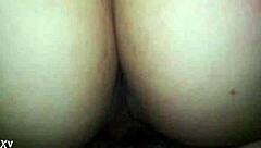 Mi novia hermosa masturbates her pussy