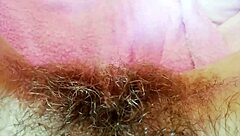 HAIRY PUSSY CLIT CLOSEUP