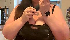 Wichs für mich with a chubby German girl in lingerie