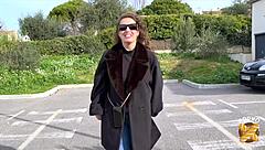 Livia jeune wants to have a good time