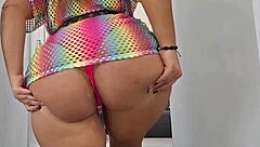 i feel emotional fucking latina stepmom's big ass in morning when dad's away