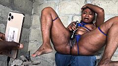 pleasing a paying fan outdoors