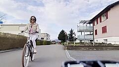 miss daisy diamond on wheels bike vlog