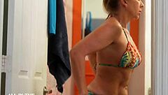 D molding, bikini-clad stepmom guides my eager hand