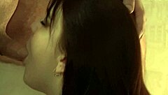 Curvy babe gives careless blowjob in bukkake side view