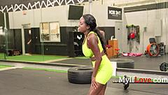 Curvy Ebony Naomi Foxx’s Gym Routine with Big Cock Action