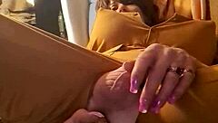 Tranny with an appetizing ass gets fucked by a dildo