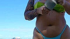 I'm so wet today, dick just slides right in 😏