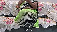 sexy bhabhi shows her natural tits