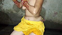 Exciting bhabhi pees in bathroom, Hindi dirty talk