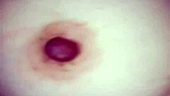 massagem na esposa pelada