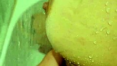 Hot wife gives blowjob in bath, but with fiery nails?