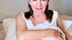 Granny Fingers Pussy