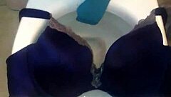 Bold step sister with 40dd bras and panties gets intense cumshot in bold action.