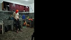 Beautiful curvy ass lifts without touching!