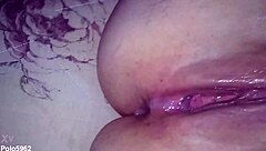 The argentinian milf wife, with big ass, asks for cum from the big cock in a cumshot scene.