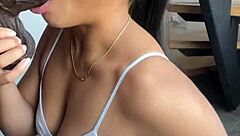 She satisfies her eating bbc with her stepbrothers -amateur couple- nysdel