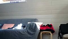 sexydea masturbating on live webcam