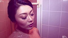 エッチなこと大好き熟女美人中島京子さんのエロ度満載シーンをまとめたこちらの作品の登場 1