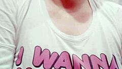 Aurora estelar bathing solo as mature milf housewife