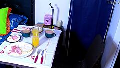 I licked her pussy for hot breakfast, then she blew me to creampie orgasm